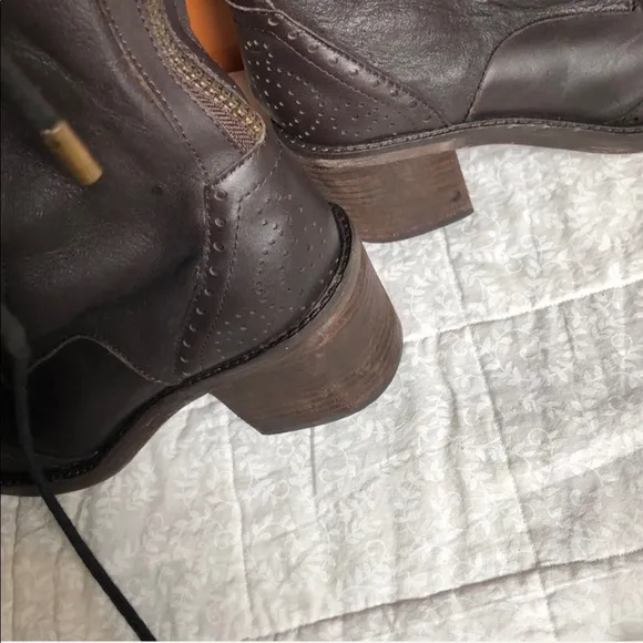 Kelsi Dagger fur lined brown leather boots