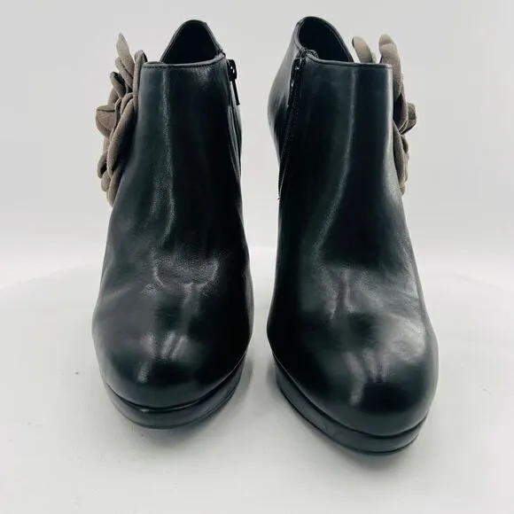 Kelsi Dagger Rosabella Platform With Flower Black Ankle Bootie Size 9