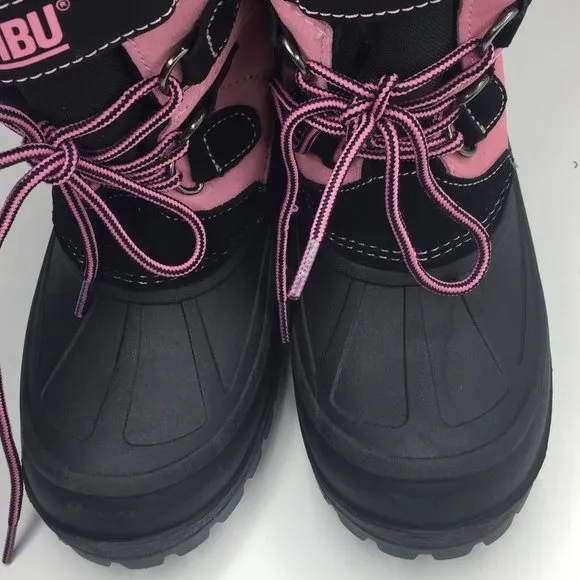 KHOMBU snow tracker girl's size 4 snow boots.