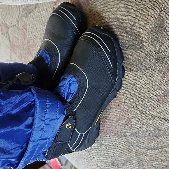 Kids Merrell Moab Arctic Waterproof  Winter Boots Size 5