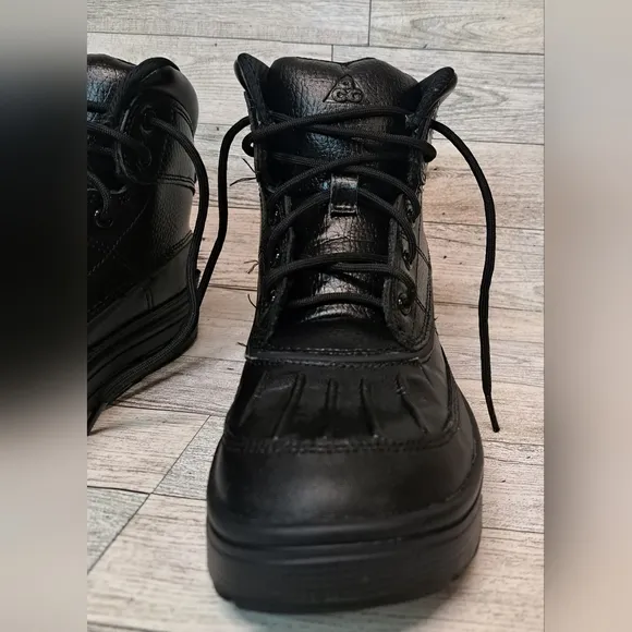KIDS' NIKE WOODSIDE 2 HIGH ACG BOOTS