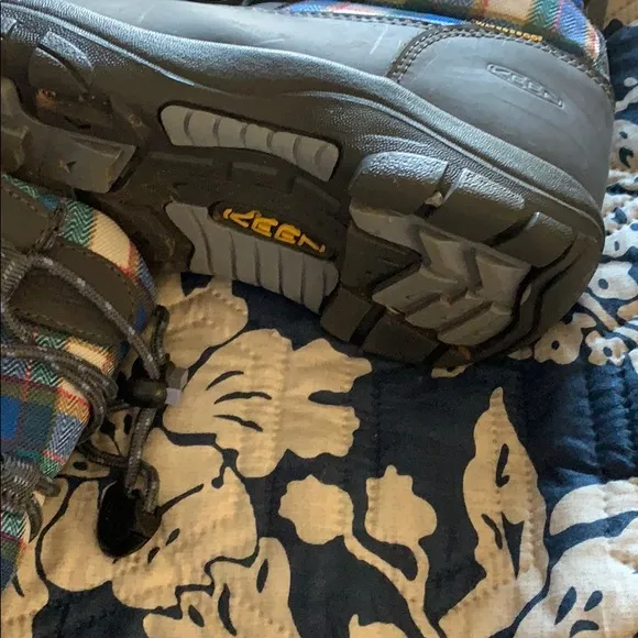 Kids Plaid Keen Boots