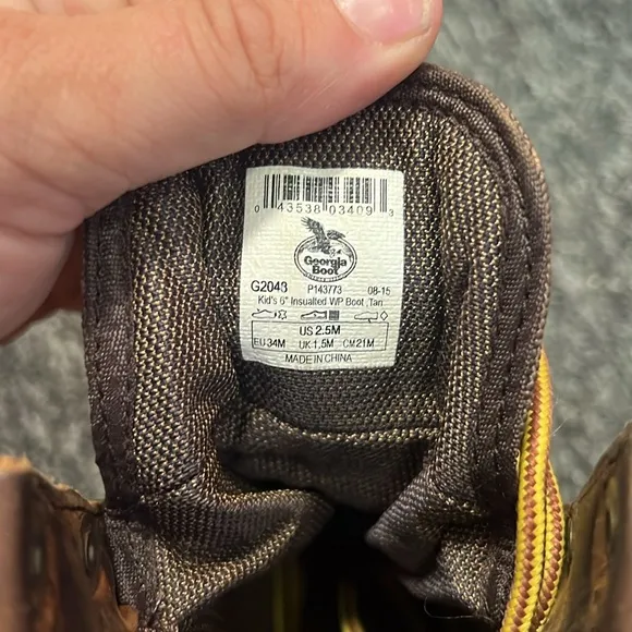 Kid’s Waterproof Unisex Boots.