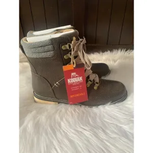 Kodiak Surrey boots