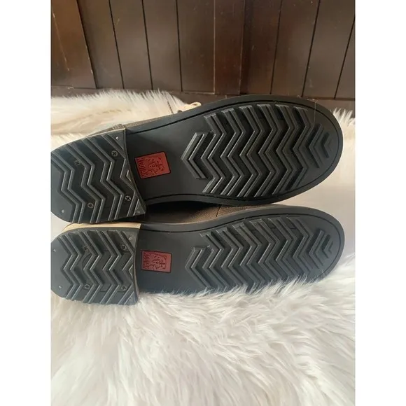 Kodiak Surrey boots