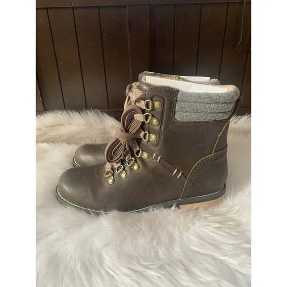 Kodiak Surrey boots