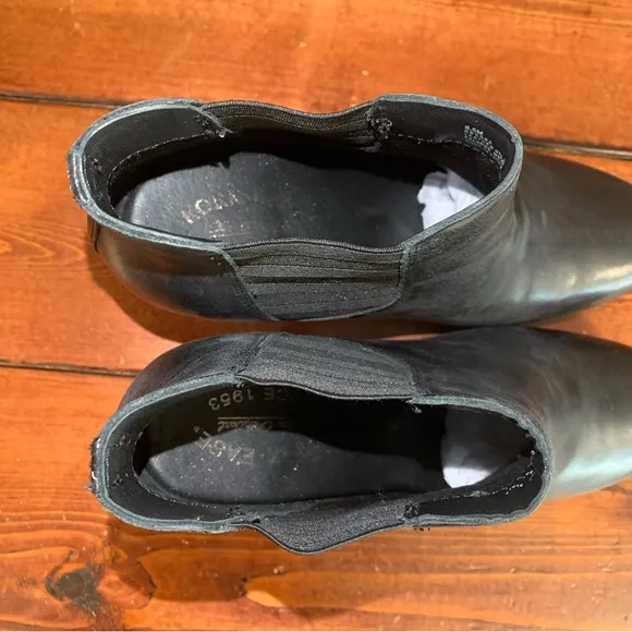 Kork-Ease Black Shirome Leather 8.5 M Women's Wrapped Block Heel Ankle Boots