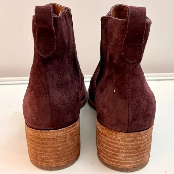 Kork-Ease Burgundy Women’s Comfort Slip on leather Upper Mindo Suede Boots sz 10