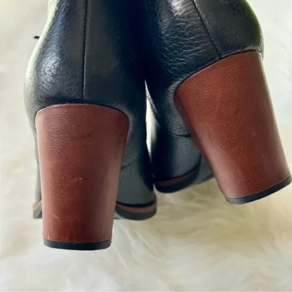 Korks by Kork-Ease Roana Lace up Chunky Heel Black Leather Ankle Boots Size 7.5