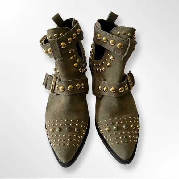 Kurt Geiger London Gray Suede Studded Boots US6.5 ($260)