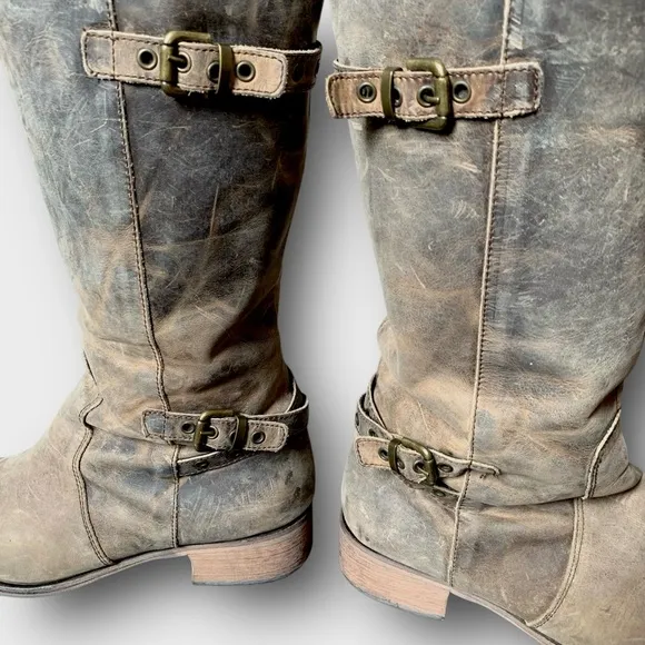 l e a t h e r :: Distressed Tall Leather Riding Boots