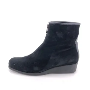 La Canadienne Black Suede Wedge Heel Ankle Boots