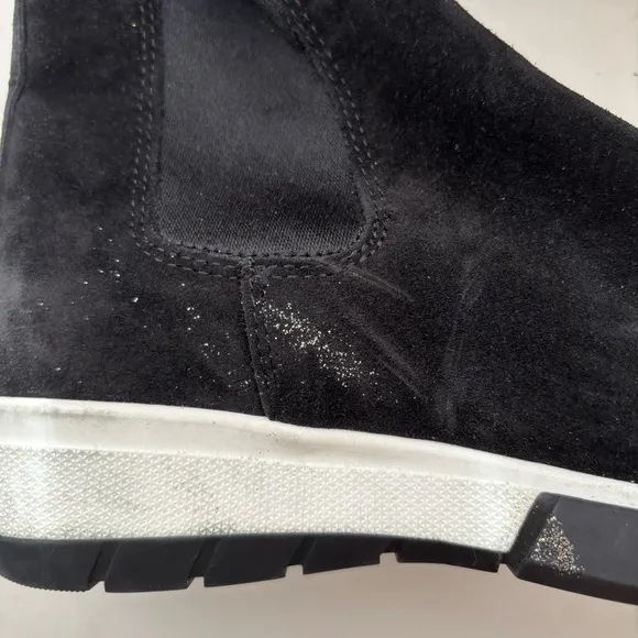 LA CANADIENNE Newport Boots Sz 7.5M