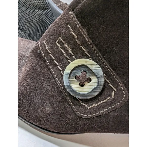 La Canadienne  Suede Brown Ankle Boots Side Zip, Size 7 M