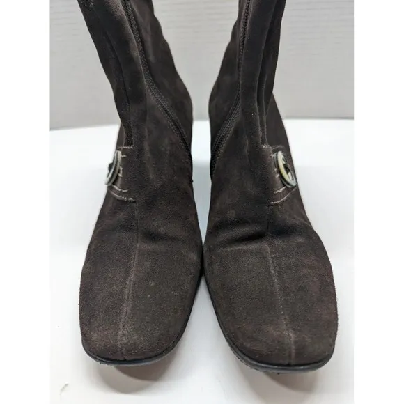 La Canadienne  Suede Brown Ankle Boots Side Zip, Size 7 M