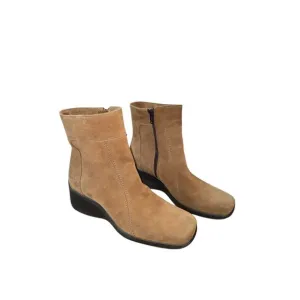 La Canadienne women’s tan brown Finley waterproof wedge ankle boots sz 9.5 NWT