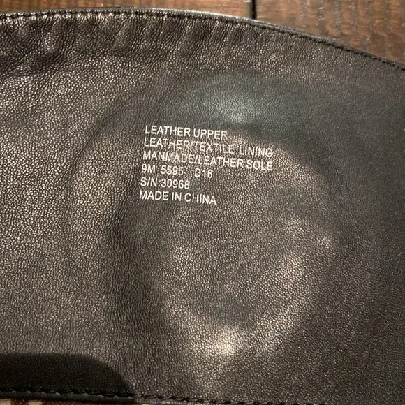 Ladies Tory Burch Black Leather Zip up Riding Boots size 9
