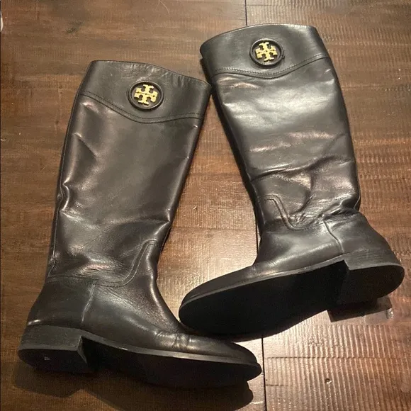 Ladies Tory Burch Black Leather Zip up Riding Boots size 9