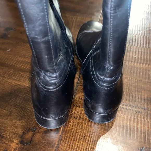 Ladies Tory Burch Black Leather Zip up Riding Boots size 9