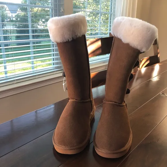 Lamo Chestnut Suede Brianna Tall Boots 6 NEW!