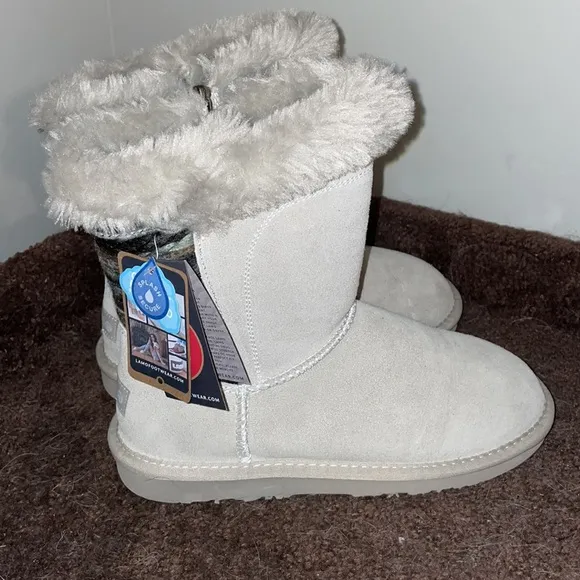Lamo suede splash secure grey boots size 6 nwt