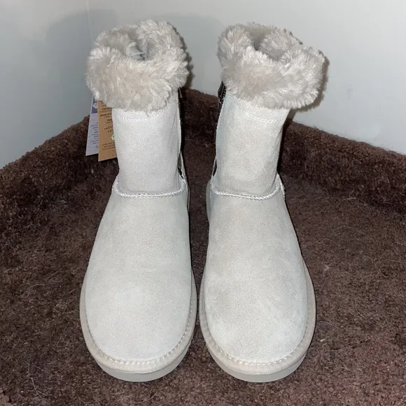 Lamo suede splash secure grey boots size 6 nwt