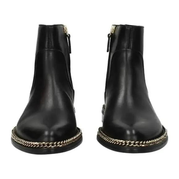 Lanvin Leather Chainlink Accents Ankle Boots - 8.5 - Black