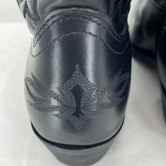 LAREDO SIZE 13D Black Leather Cowboy Boots