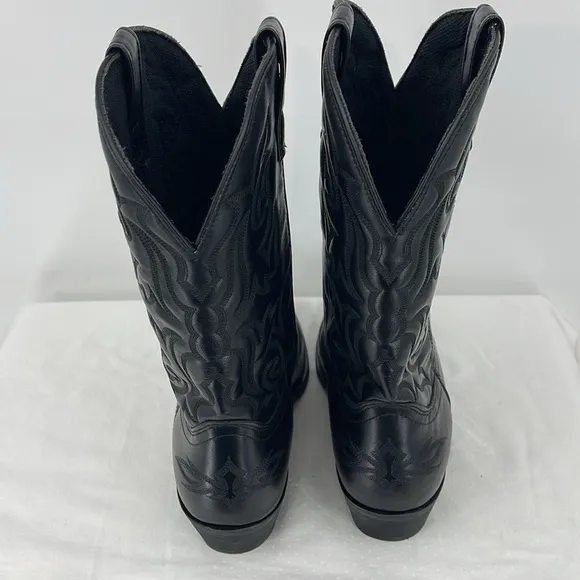 LAREDO SIZE 13D Black Leather Cowboy Boots
