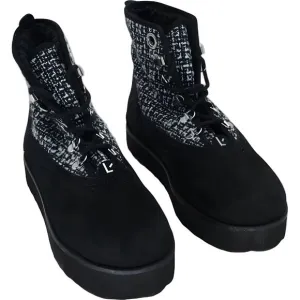 Larroude Vail Black Tweed Suede Ankle Boots for Women Size 8.5