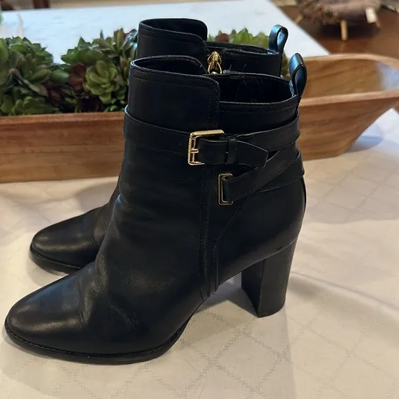 Lauren Ralph Lauren women’s Madisyn Burnished Leather Booties boots size 9.5 EUC