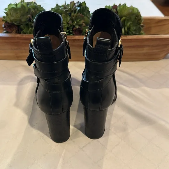 Lauren Ralph Lauren women’s Madisyn Burnished Leather Booties boots size 9.5 EUC
