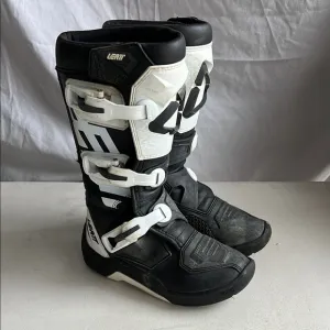 Leatt Youth dirt bike Boots