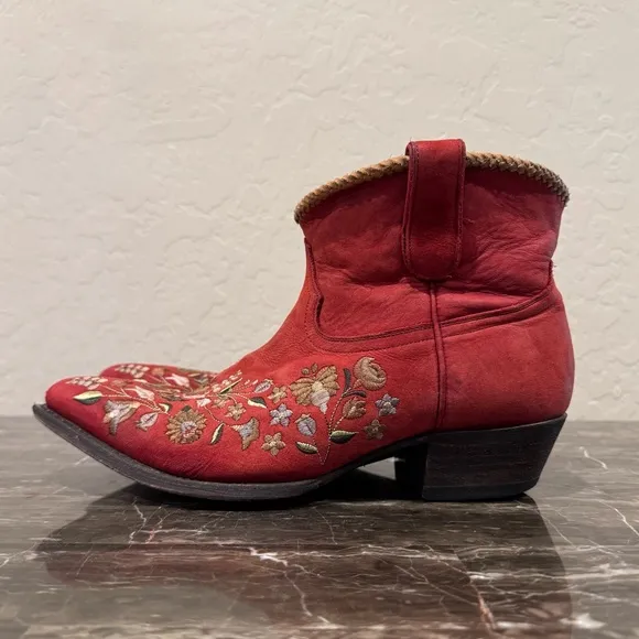 Liberty Black Red Leather Floral Embroidered Cowboy Boots