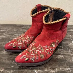 Liberty Black Red Leather Floral Embroidered Cowboy Boots