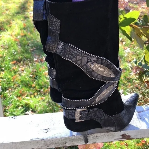 L’idea Sherida Black Suede Scrunch Western Ranch Rodeo Heeled Boots Size…
