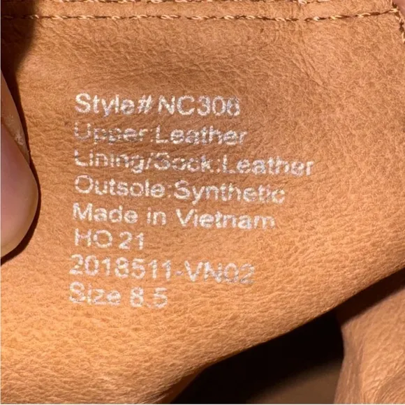 Like New Madewell Calvin Lug Suede Boots Size 10 M in Sand (tan) Leather