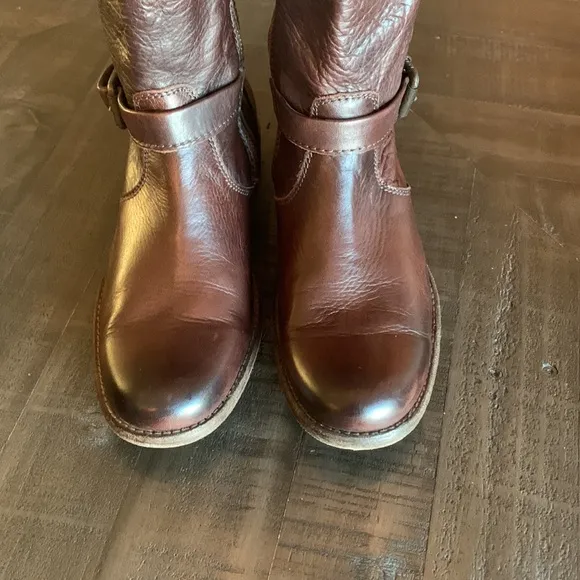 Lk New Frye Melissa buckle high rise riding boots 7 1/2