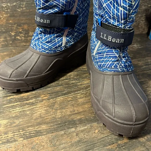 L.L. Bean Blue and Gray Rain &amp; Snow Boots Boys Kids Waterproof Traction