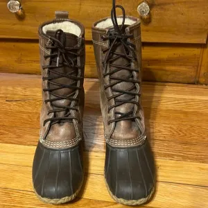 LL Bean Brown Leather Upper Waterproof Rubber Soles Women’s 8 M