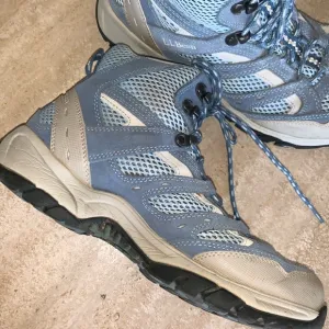 LL BEAN hiking boots, high top, blue &amp; grey leather, breathable net foot, 10 EUC