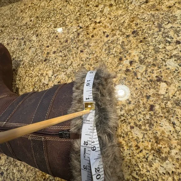 LL Bean Waterproof Tall Brown Leather Nordic boots size 7.5 M Faux Fur Trim EUC