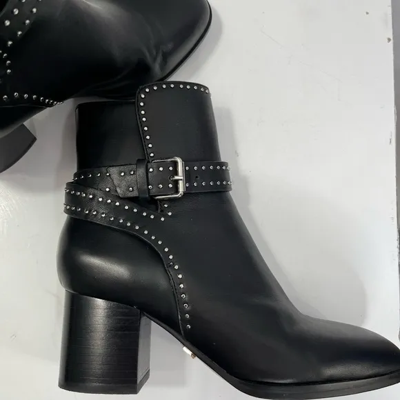 Lola Cruz Black Leather Ankle Boots with Studded Strap, size 36. Worn once!
