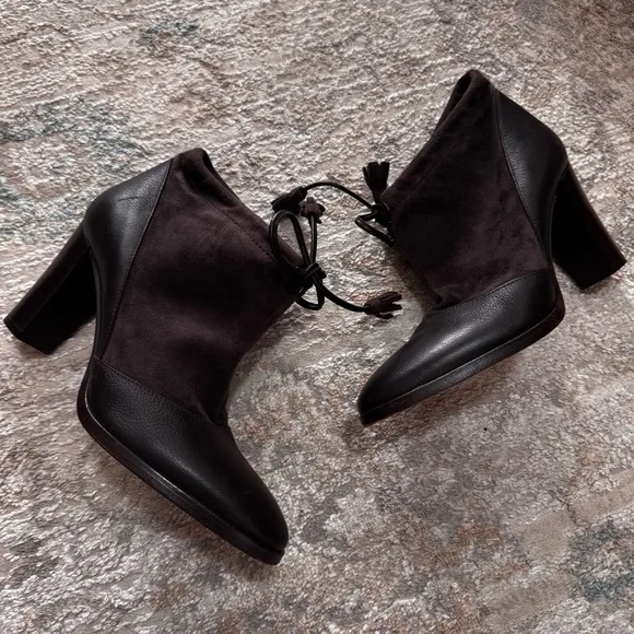 Loro Piana Short Boots Suede Leather Dark Brown Women’s Size 38 or US Size 8