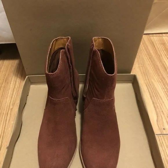 Lucky Brand sz8 Laidem NWT Suede Ankle Boots Booties Burgundy Cognac Color