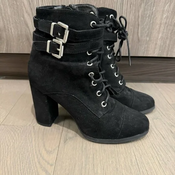 Madden Girl Klaim Black Block Heel Buckle Boots Size 8