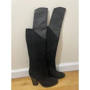 Maje Giuliana Over The Knee Boots EU size 37 Black Suede Leather US Size 6.5