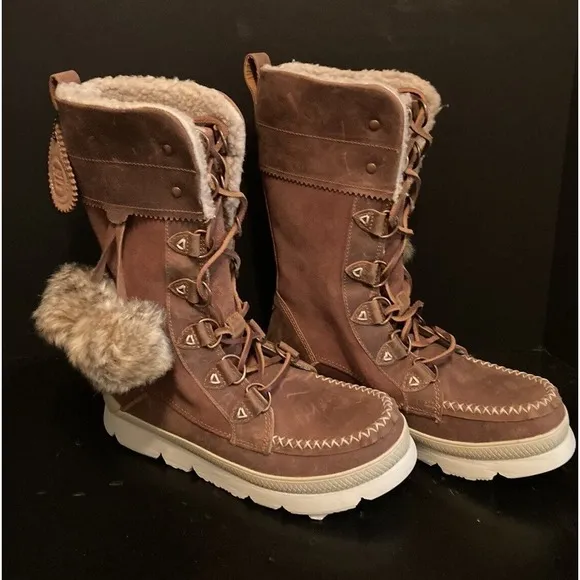 Manitobah-Canada Waterproof Pacific Boot in Oak Winter Snow  Women's Sz 8.5 NEW