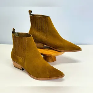 MARC FISHER Camel brown suede YARITA pointed toe ankle boots size 7.5