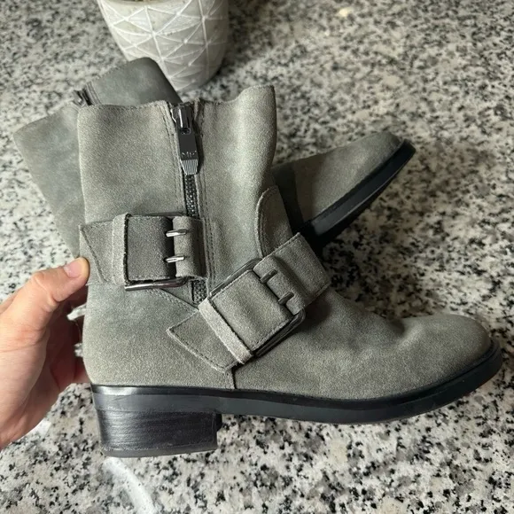 Marc Fisher | Womens Parole Moto Biker Round Toe Ankle Fashion Boots Gray Size 6